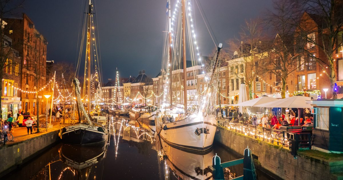 Wintergoud Groningen met Winterstad op de Grote Markt