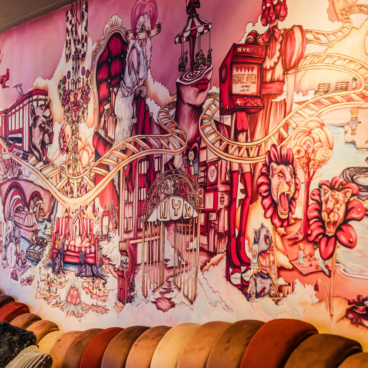 Clash Bar & Bites, Amstelstraat 17 (NYX Hotel Rembrandt Square)