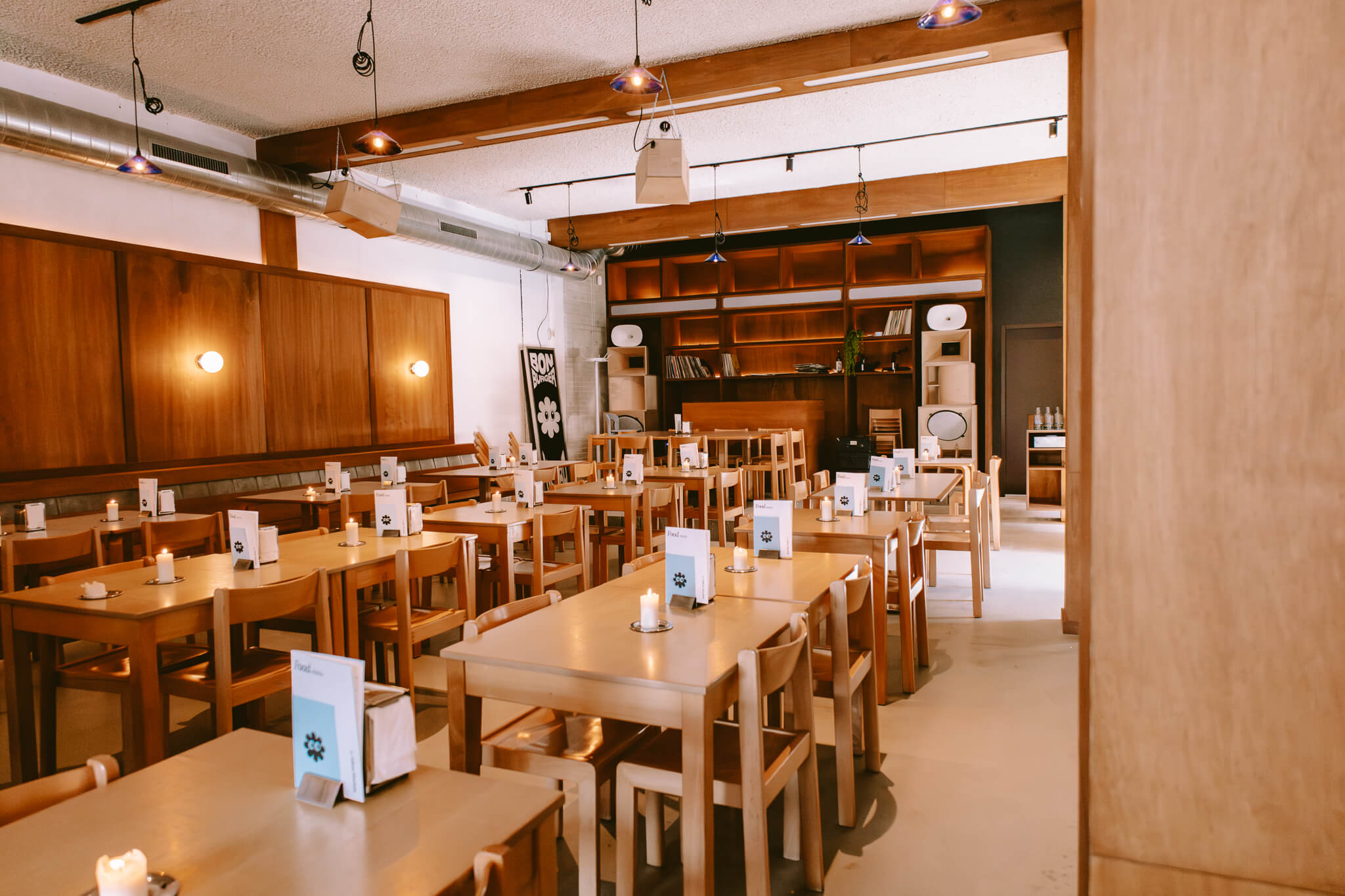 Bon Burger Noord, Chrysantenstraat 8 (Noord)